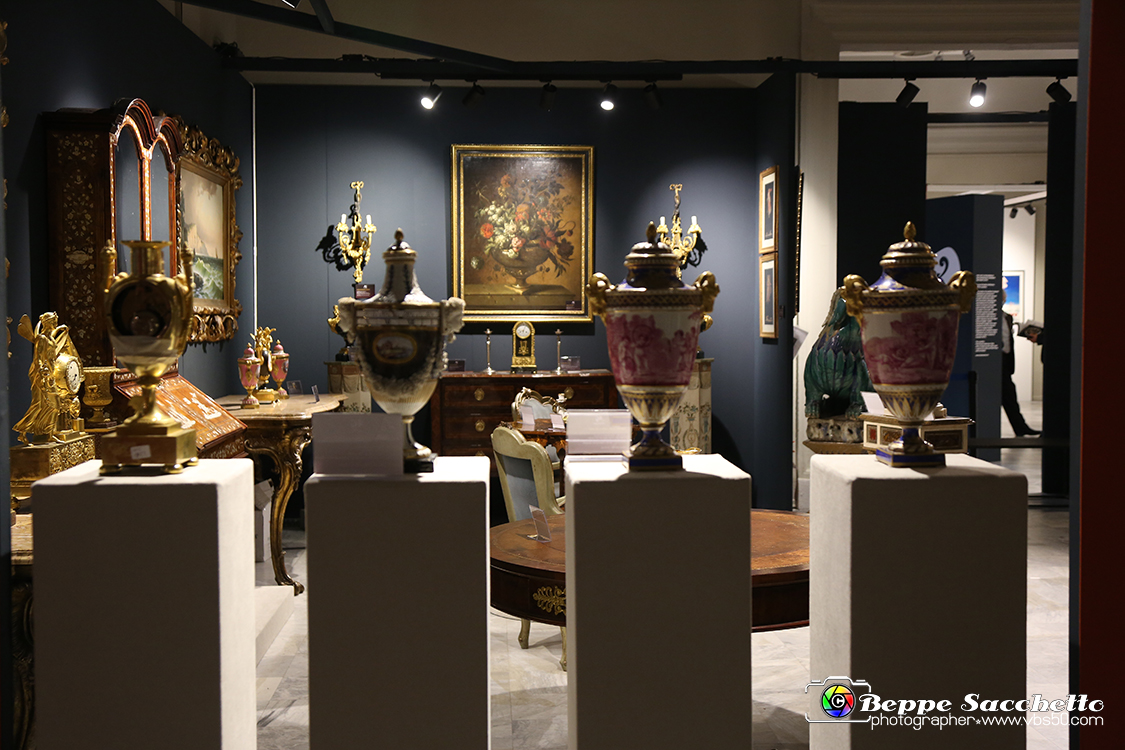 VBS_3588 - APART - Art & Antiques Fair.jpg